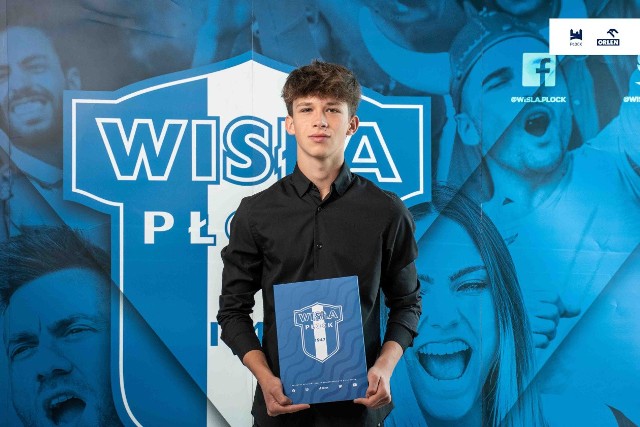 Spadkowicz z Ekstraklasy, Wisła Płock podpisała kontrakt z 15-letnim Mateuszem Leśniewskim