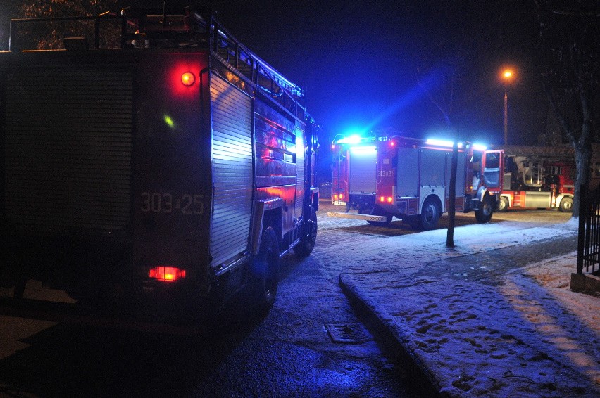 Trzy jednostki straży przyjechały do pożaru, który wybuchł w...
