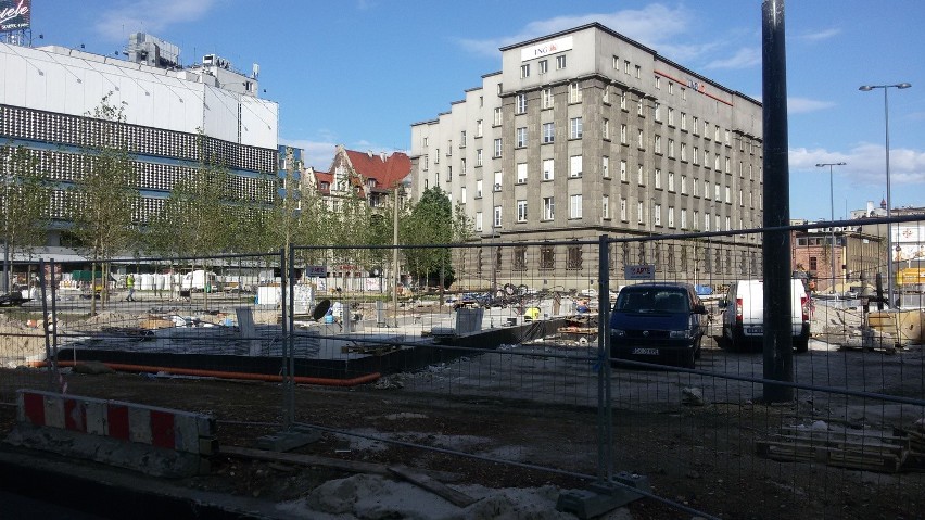 Przebudowa centrum Katowic: budowa nowego rynku