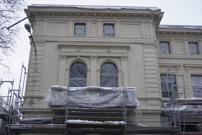 Mediateka Moniuszki zostanie otwarta jeszcze w tym roku. Remont przejdzie też ulica Moniuszki