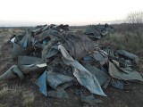 Kilkadziesiąt ton odpadów na dawnym poligonie w Łambinowicach [zdjęcia]