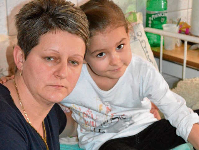 Małgorzata Plata jest już spokojna o życie swojej córeczki. Justynka po operacji w szpitalu dochodzi do zdrowia. Mama jednak zapowiada skargę na lekarkę, która miała ją lekceważąco potraktować