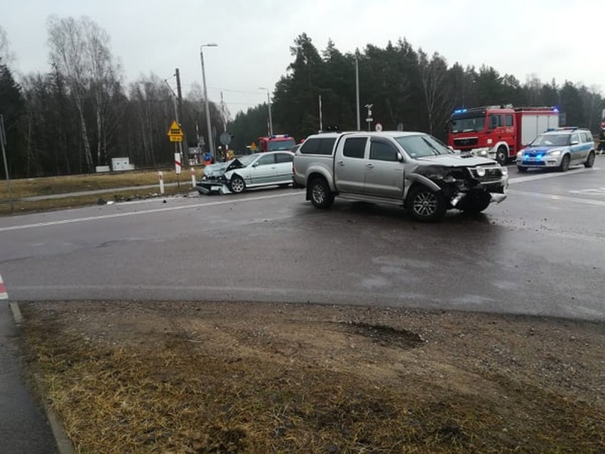 Wypadek na skrzyżowaniu DK 65 i DW 670