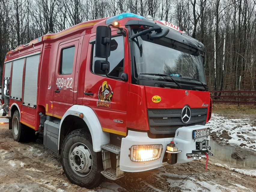 Pożar budynku gospodarczego w Janowie
