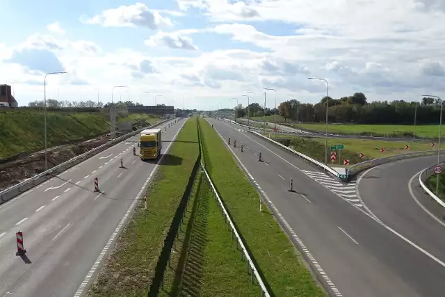 Droga ekspresowa S5 połączyła Wrocław, Poznań i Bydgoszcz z autostradą A1 w Nowych Marzach.