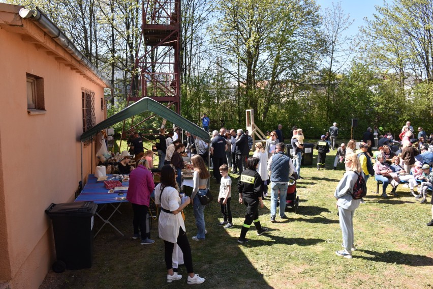 Piknik charytatywny z okazji Dnia Strażaka na terenie byłej jednostki PSP w Koszalinie [ZDJĘCIA]