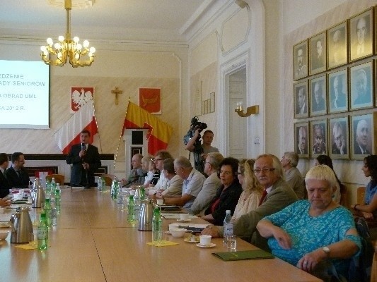 Posiedzenie inauguracyjne Miejskiej Rady Seniorów.