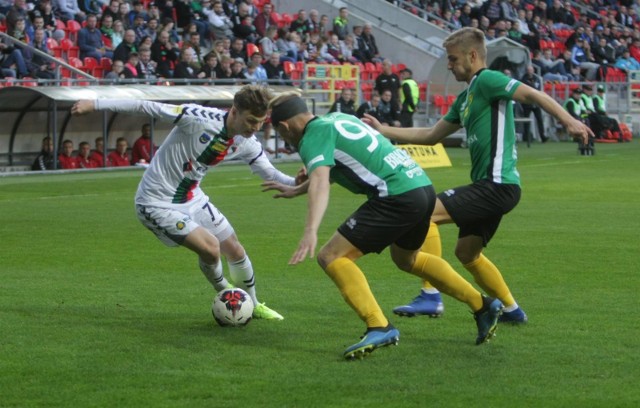 Puszcza Niepołomice - GKS Jastrzębie 2:1 (0:0).