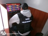 Akcja KAS w regionie. Skonfiskowano sprzęt do nielegalnego hazardu oraz gotówkę na wypłaty [zdjęcia, wideo]