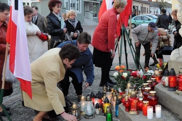 Uroczystości zalobne w Tarnobrzegu...