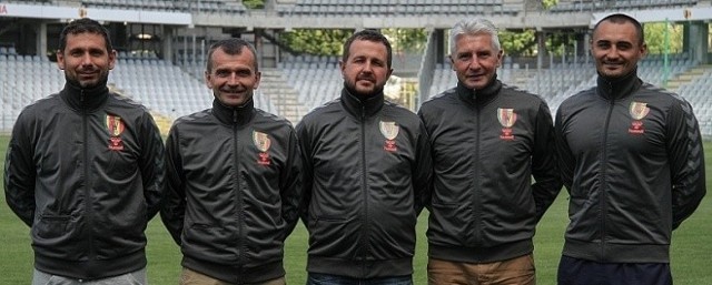 Sztab szkoleniowy Korony w komplecie, od lewej: Jacek Kubicki, Sławomir Grzesik, Tomasz Wilman, Zbigniew Robakiewicz i Michał Dutkiewicz.