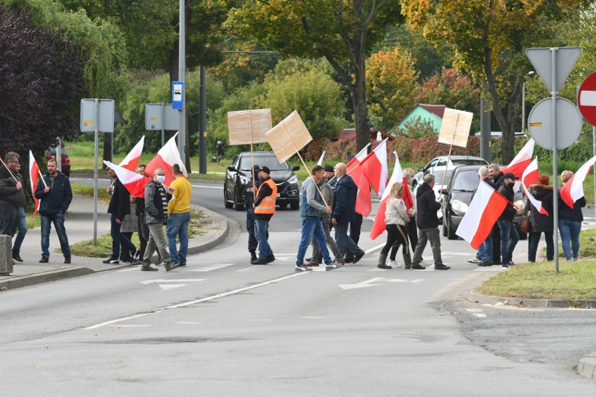 W Gorzowie rolnicy protestowali m. in. na Rondzie Gdańskim....
