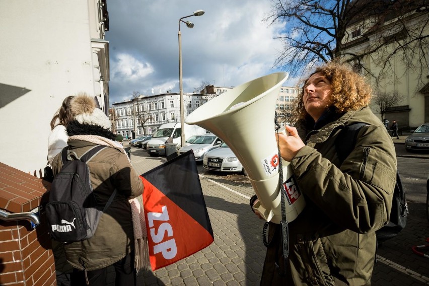 13.02.2020 bydgoszcz pip panstwowa inspekcja pracy protest ....