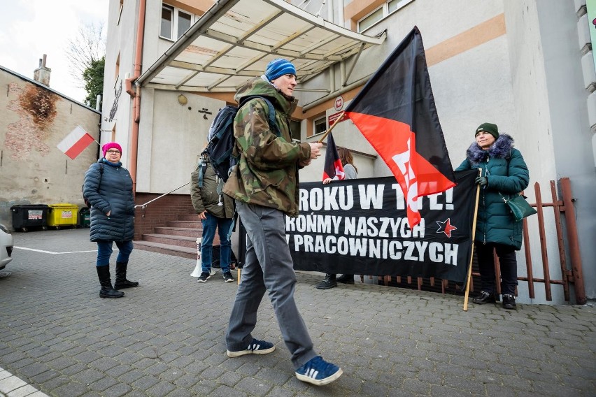 13.02.2020 bydgoszcz pip panstwowa inspekcja pracy protest ....