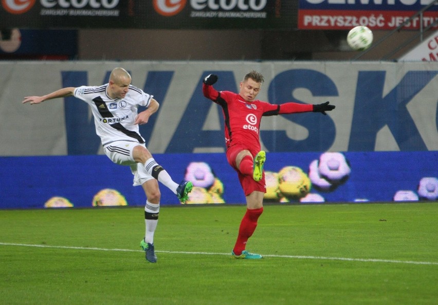 Legia Warszawa pokonała Piast Gliwice 5:1