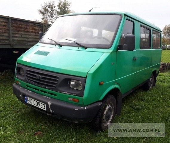 Mikrobus LUBLIN 3314 2,4 4TC90

Rok prod. 1999, Cena 3000 zł