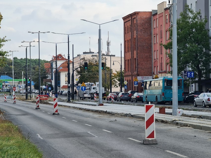 Toruń. Prace remontowe na ul. Broniewskiego. Jak długo...