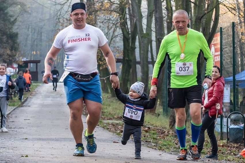 Wieliczka. Pierwszy bieg w Parku na Grabówkach. Nie zabrakło akcji charytatywnej [ZDJĘCIA]