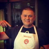 Mariusz Komenda z programu MasterChef otworzył restaurację w Środzie Śląskiej pod Wrocławiem! Co i za ile można tam zjeść? [MENU, CENY]