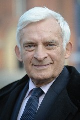 Jerzy Buzek: Unijne porozumienie ws dyrektywy gazowej zwiększy bezpieczeństwo energetyczne Polski i Europy