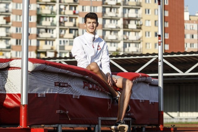 Igor Kopala w tym roku poprawił rekord życiowy o 4 cm. Skoczek Resovii ma apetyt na znacznie większe wysokości