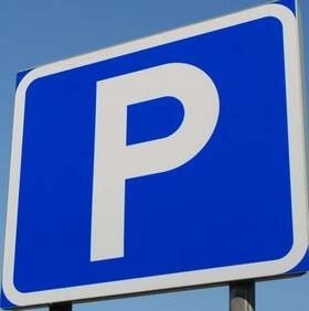 Przy ul. Słowackiego w Grodkowie powstanie duży parking. (fot. archiwum)