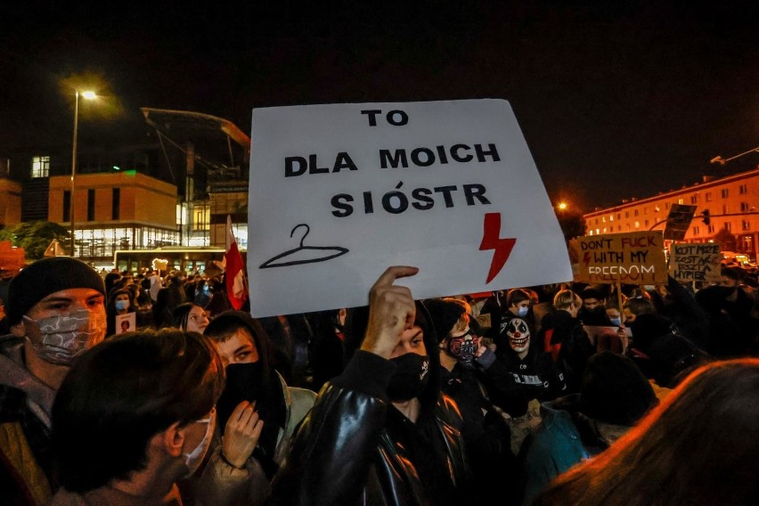 Strajki Kobiet na Pomorzu. Są wnioski o ukaranie i zarzuty w związku z demonstracjami. Pomorscy śledczy otrzymali pismo w tej sprawie