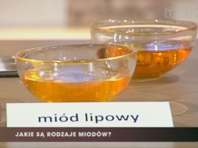 Dietetyk zdradziła także jaka jest różnica między miodem naturalnym a sztucznym oraz jakie są rodzaje miodów i na jakie schorzenia pomagają.