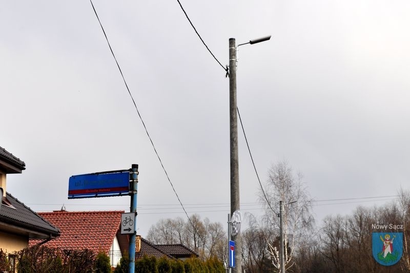 Nowy Sącz. Na Jagodowej i Dunajcowej zamontowali energooszczędne lampy ledowe [ZDJĘCIA]