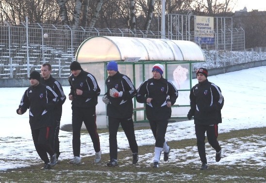 Piłkarze radomskiej Broni grają w sobotę z UKS Łady