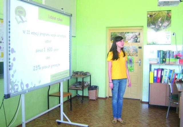 Marta Biedrzycka, koordynator projektu Winiary poprowadziła wczoraj warsztaty w Radziłowie