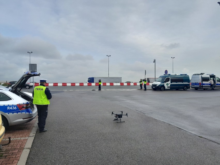 Bezpieczna autostrada - trwa akcja policji. Zobacz kolejne...