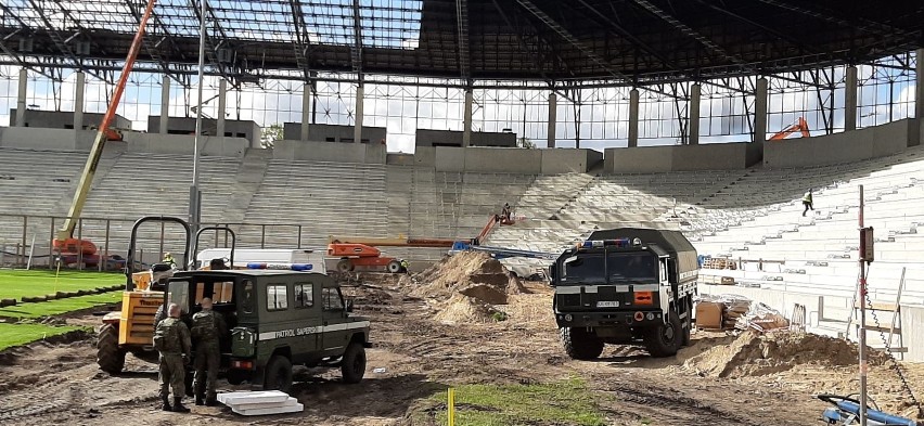 Znowu trzeba było zabezpieczać stare pociski na budowanym stadionie miejskim w Szczecinie. Zobacz zdjęcia 