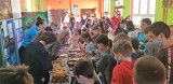 Przedszkola i szkoły w Tarnobrzegu przyjmują dzieci uchodźców z Ukrainy. Nowi uczniowie objęci są wsparciem