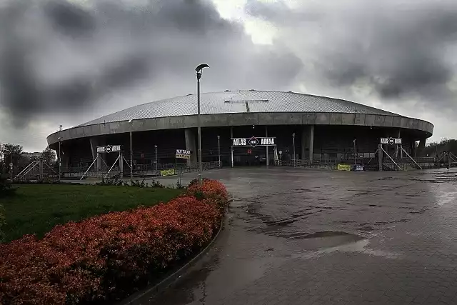 Miejska Arena Kultury i Sportu otrzyma z budżetu Łodzi 3,5 mln zł na pokrycie starty z 2021 r., ale spółkę stać na zatrudnienie m.in. doradcy zarządu.