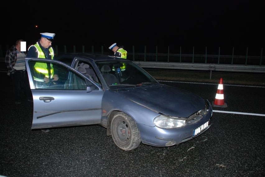 Pijana kobieta w ciąży spowodowała wypadek na autostradzie...