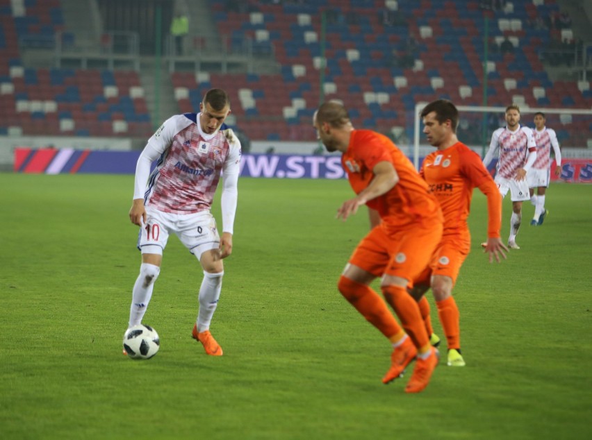 Zagłębie Lubin - Górnik Zabrze. GDZIE TRANSMISJA NA ŻYWO. 2.04 - gdzie oglądać w TV i w Internecie STREAM ONLINE ZA DARMO