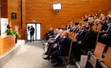 GUMed. Inauguracja programu „Uczelnia badawcza”. Ponad 100 mln zł ekstra na badania naukowe