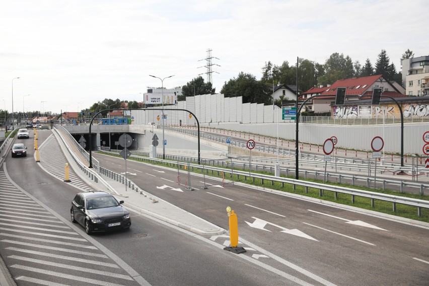 W sobotę o 4 nad ranem mieszkańców Kurdwanowa obudził głośny...