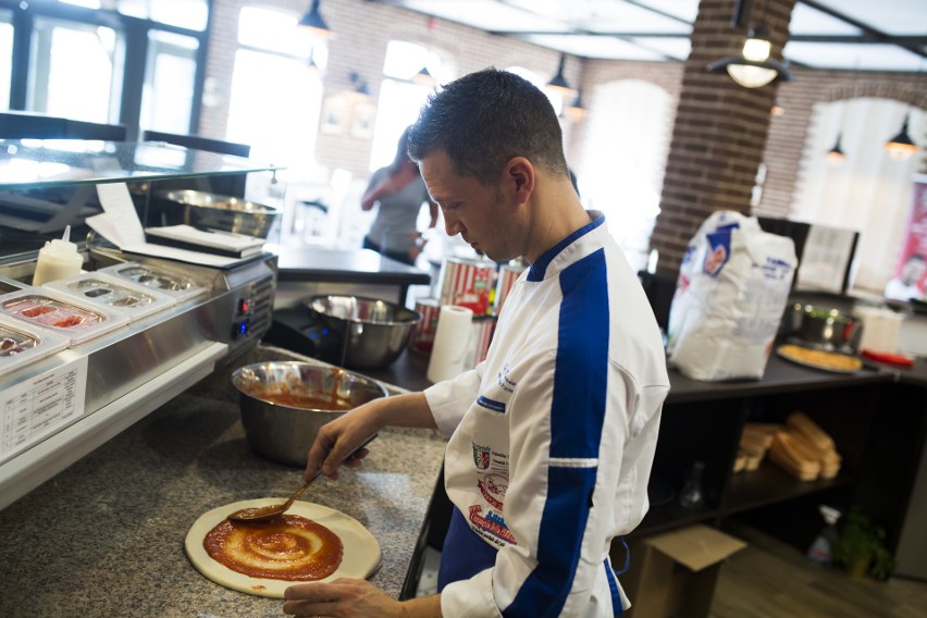 Mistrz pizzy otwiera w Krakowie restaurację