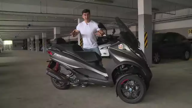 Piaggio MP3 500. Bez problemów rozpędza się do autostradowych prędkości  (video) | Motofakty