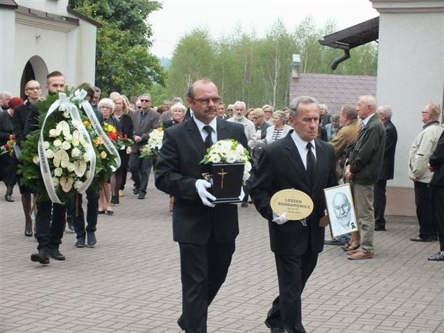 Pogrzeb malarza Leszka Bondarowicza