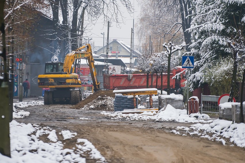 Nowy Sącz. W okolicach dworca: kącik na krótki postój