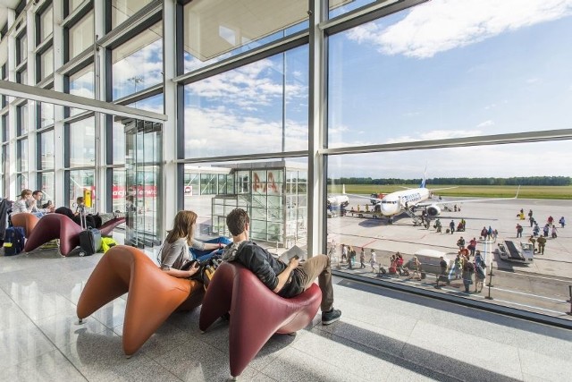 W ubiegłym roku podróżni wrocławskiego lotniska korzystający z oferty biur podróży najczęściej wybierali kurorty Grecji.