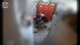 Kradzież w sklepie przy Kapucyńskiej w Lublinie. Policja opublikowała monitoring (WIDEO)