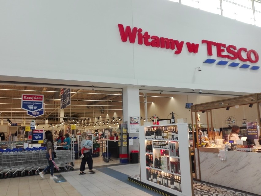 Tesco w Silesia City Center w Katowicach jest do sprzedaży....