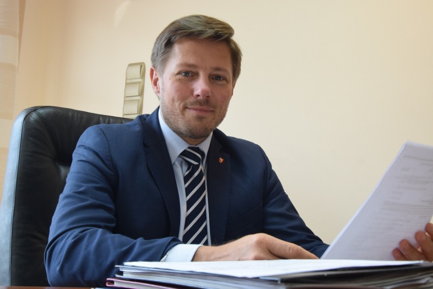Pierwsze dni w pracy nowego wiceprezydenta Kielc, Marcina Chłodnickiego [WIDEO]