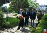 Święto 5. Pułku Strzelców Konnych w Dębicy. Odnowiono i oczyszczono pomnik, a także złożono wiązankę kwiatów