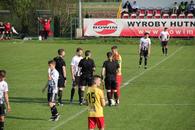 Piłkarze Korony II Kielce odnieśli ważne zwycięstwo w meczu z Wólczanką Wólka Pełkińska.