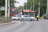 Ulica Krakowska zamknięta dla aut i tramwajów. To przez bombę